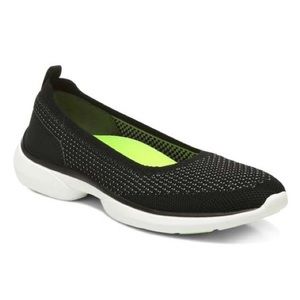Vionic Kallie Black Slip On Knit Sneakers Shoes Size 6 Womens
